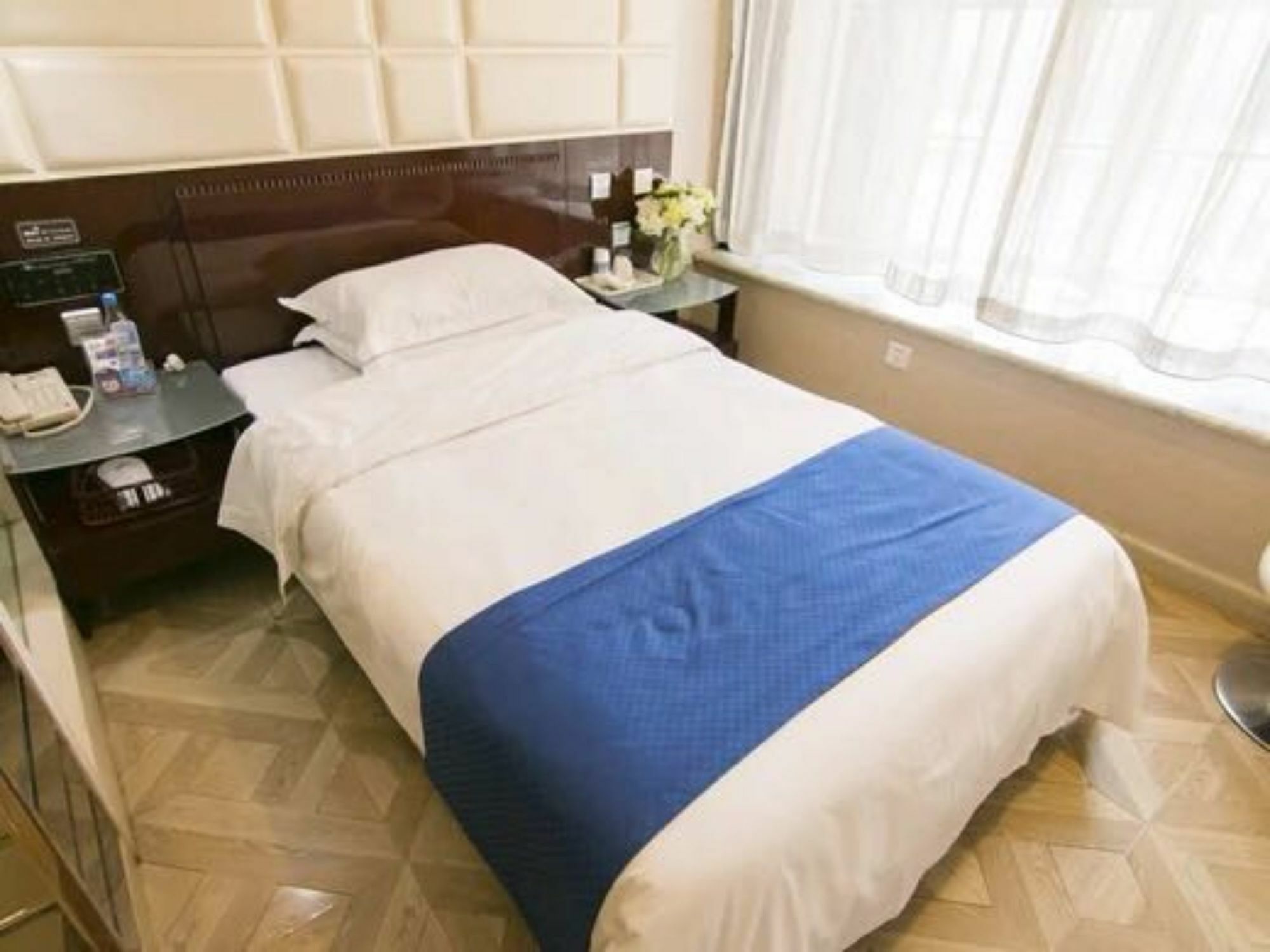 Binhai  Tianjin Bindao Business Hotel מראה חיצוני תמונה