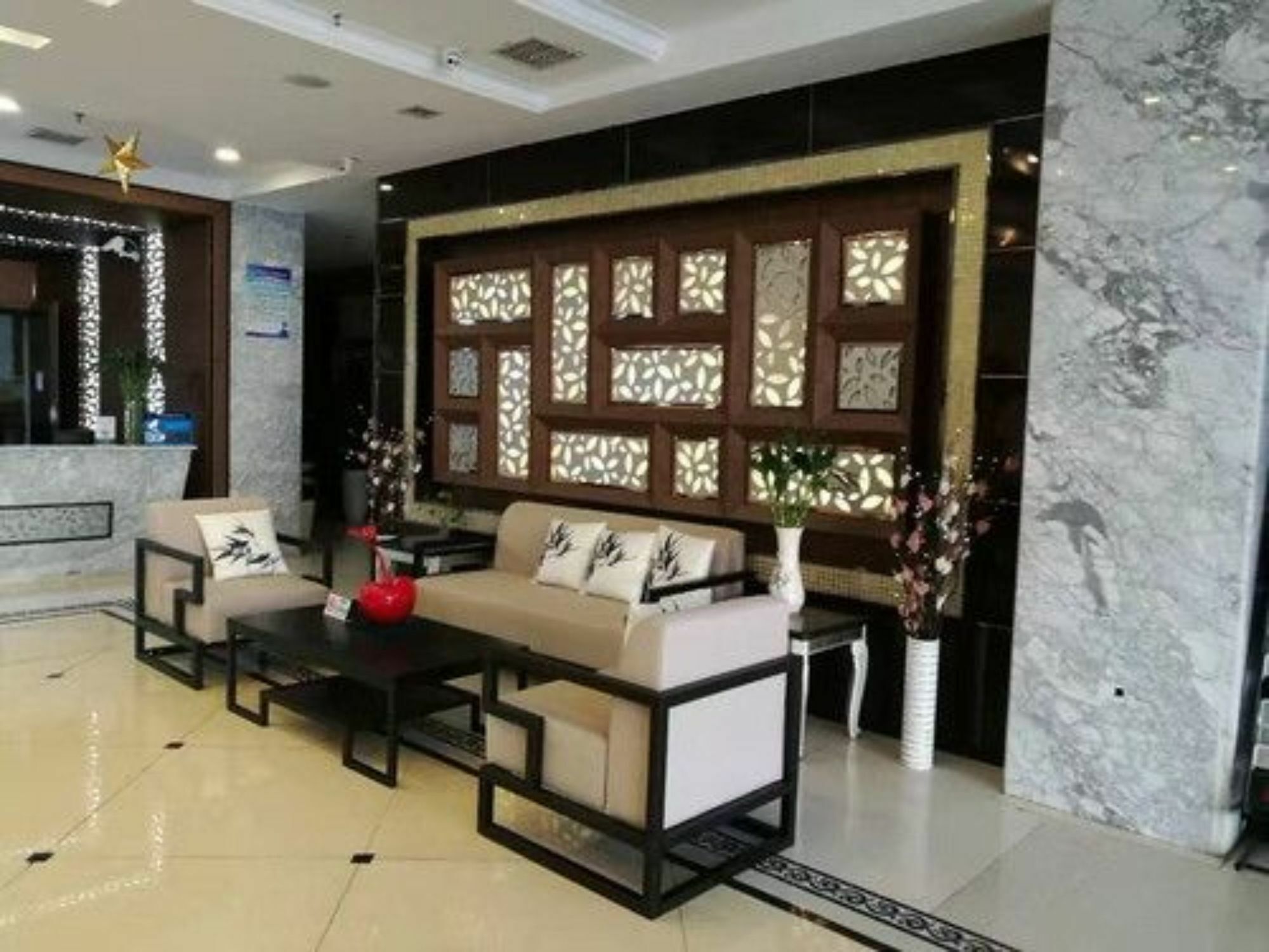 Binhai  Tianjin Bindao Business Hotel מראה חיצוני תמונה