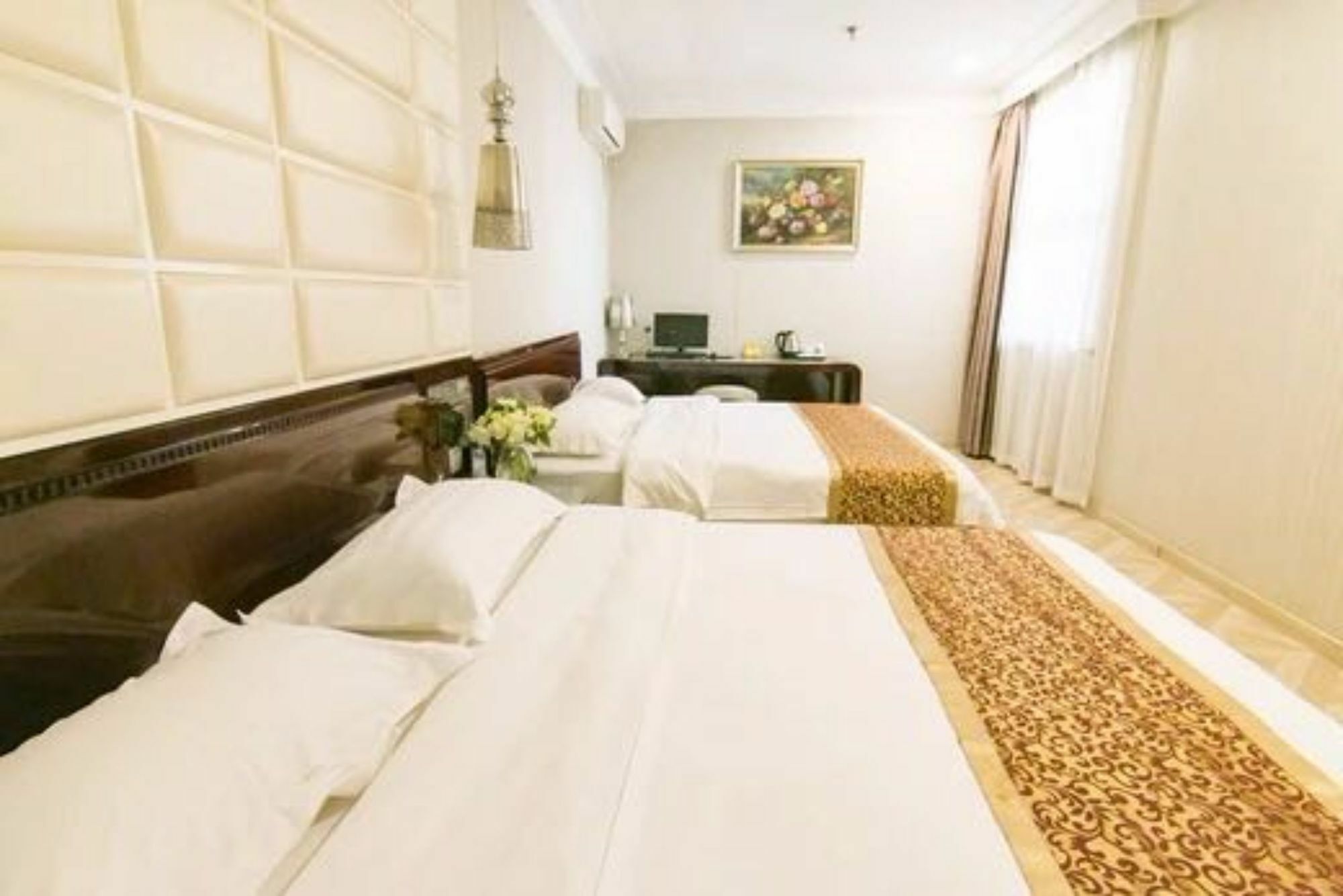 Binhai  Tianjin Bindao Business Hotel מראה חיצוני תמונה