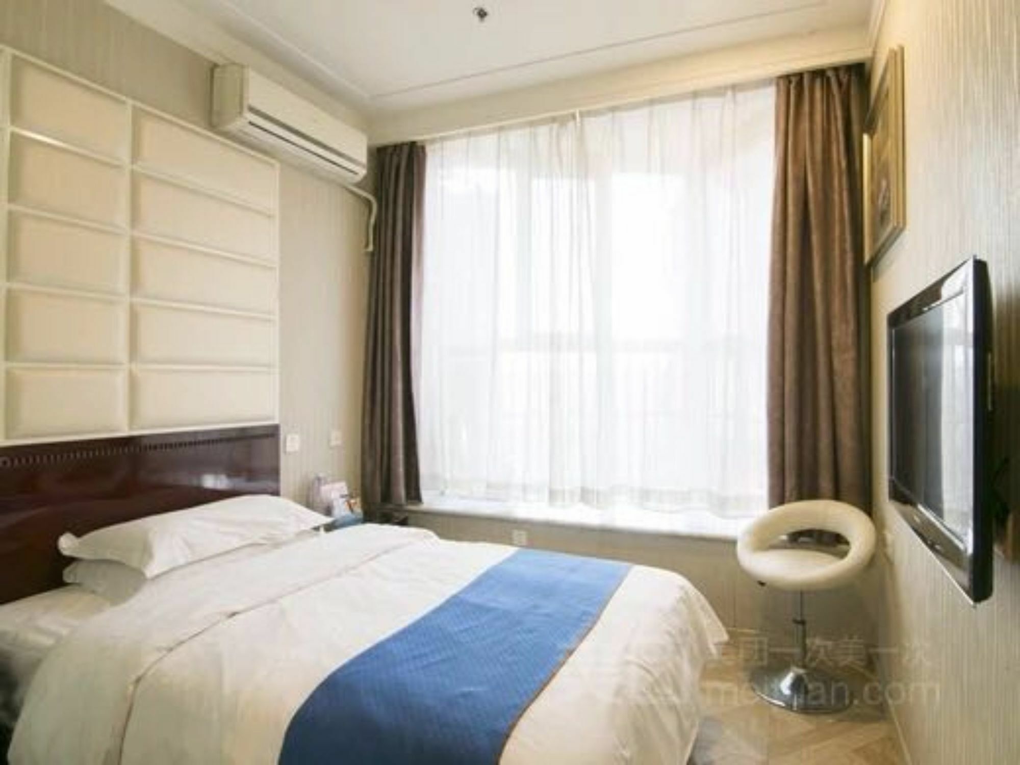 Binhai  Tianjin Bindao Business Hotel מראה חיצוני תמונה