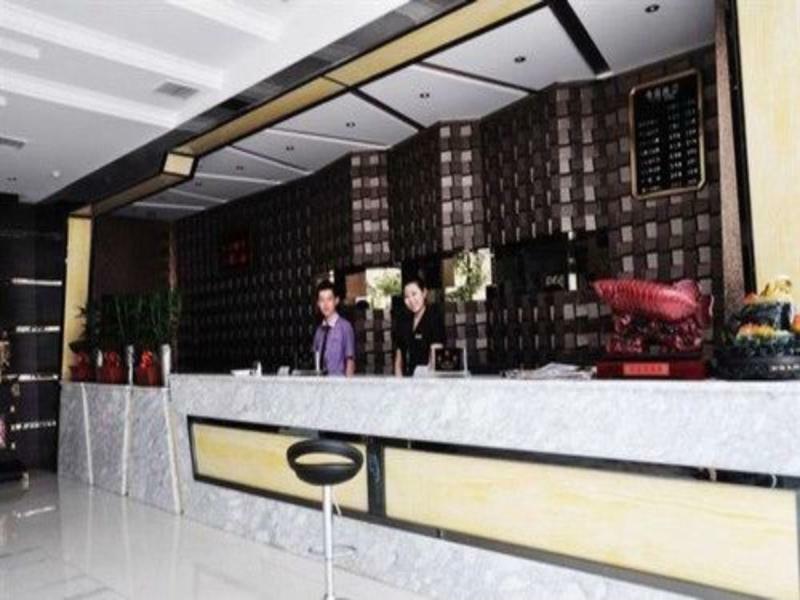Binhai  Tianjin Bindao Business Hotel מראה חיצוני תמונה