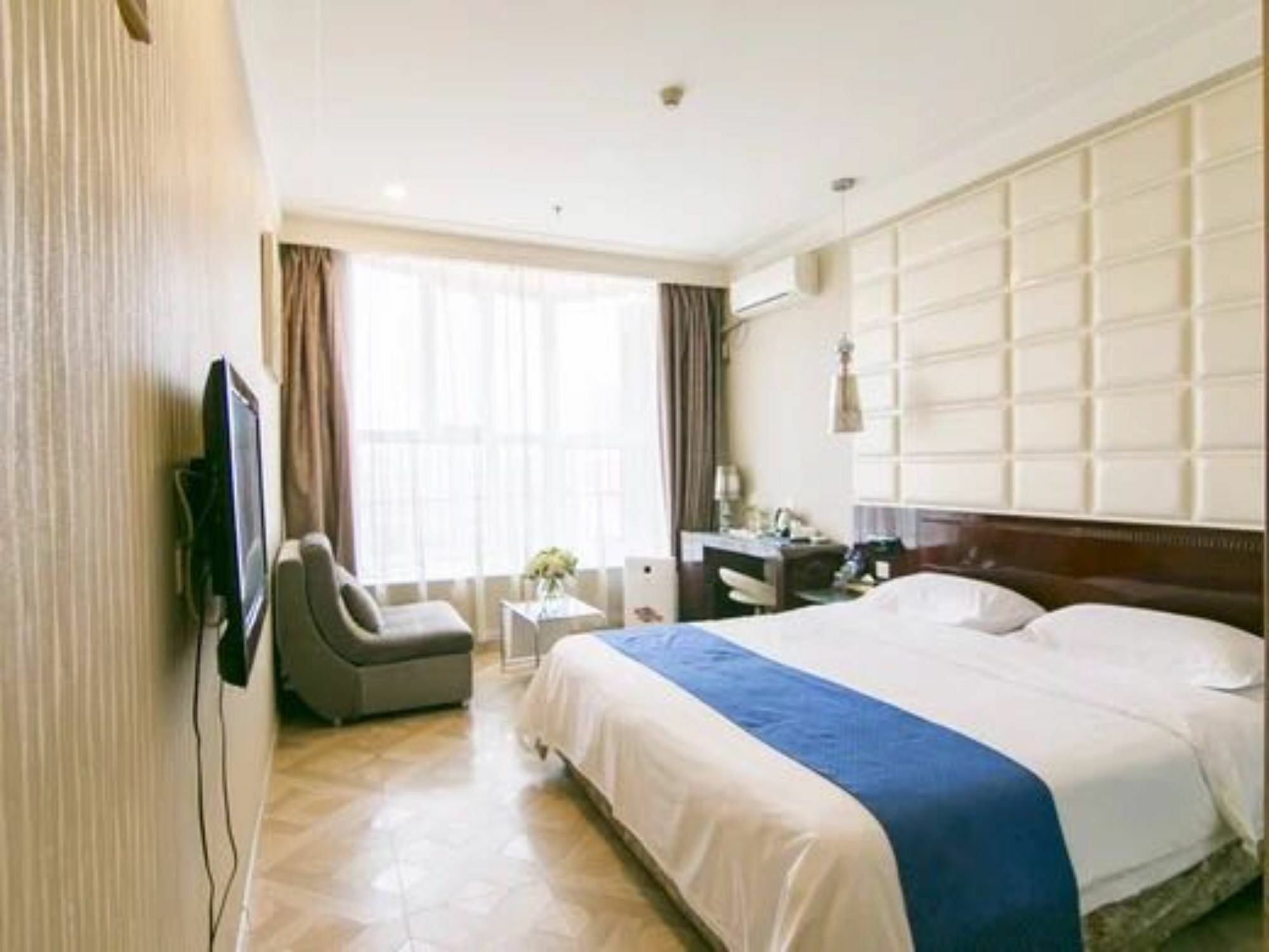 Binhai  Tianjin Bindao Business Hotel מראה חיצוני תמונה