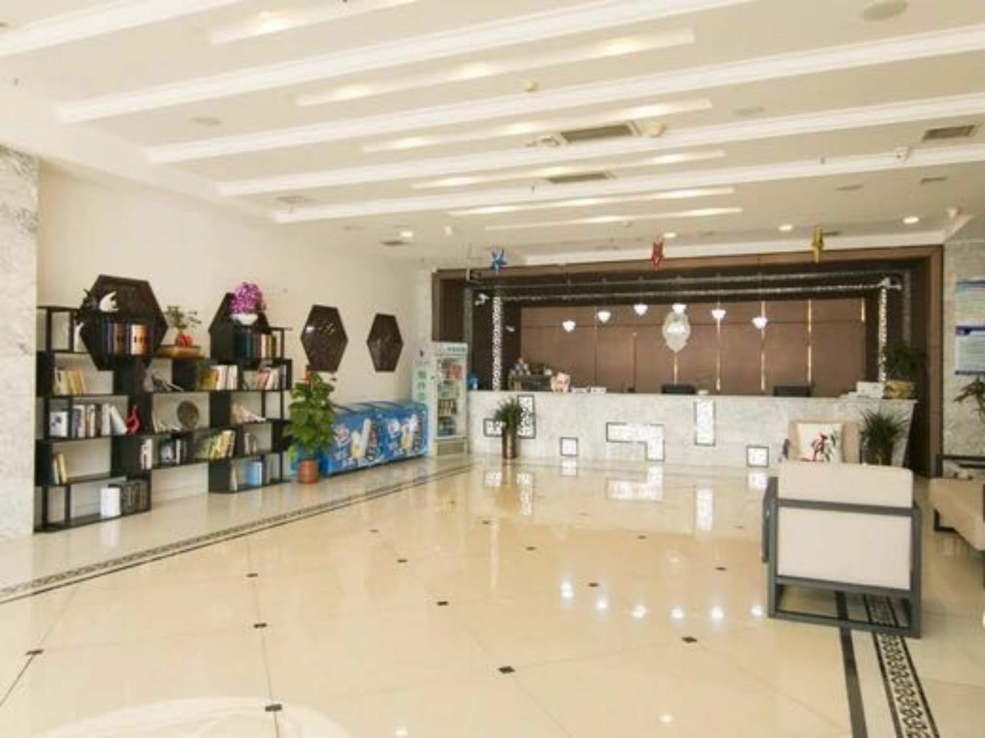 Binhai  Tianjin Bindao Business Hotel מראה חיצוני תמונה